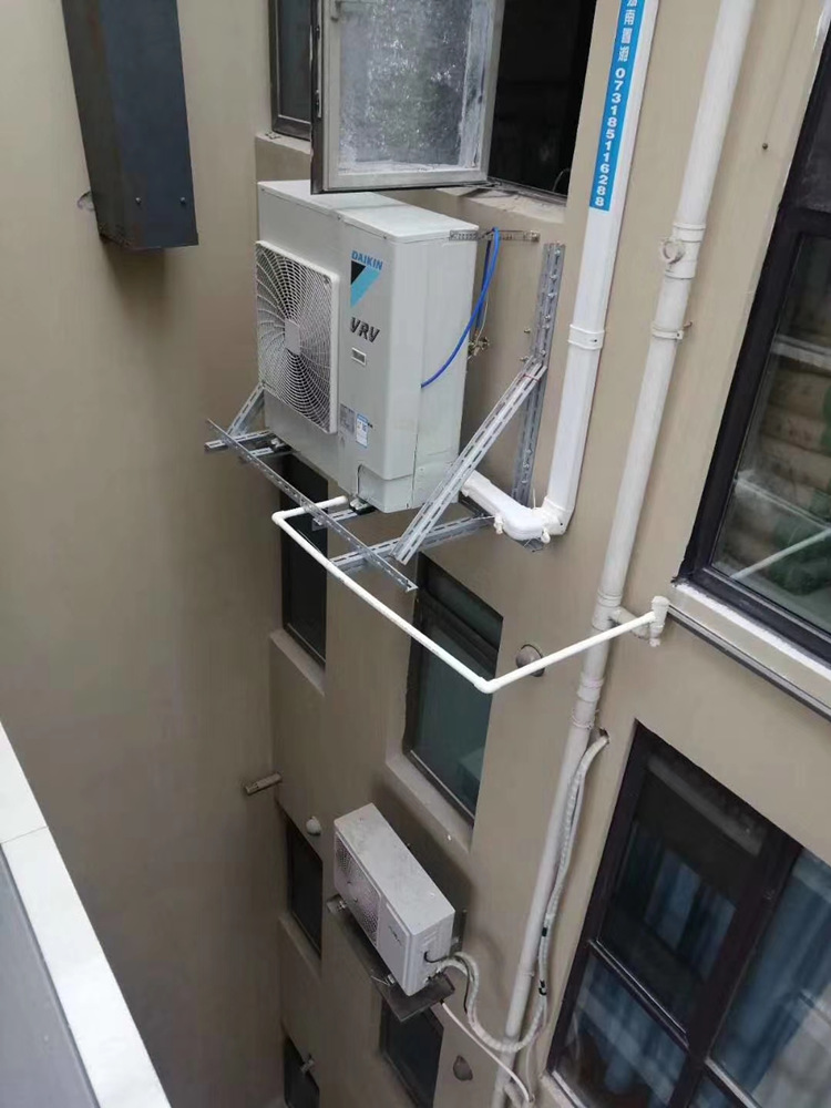 大金中央空調(diào)室外機安裝