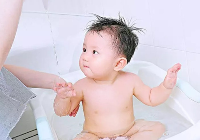 大金衛(wèi)浴專用中央空調