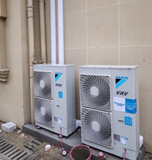 200平三層別墅大金中央空調(diào)